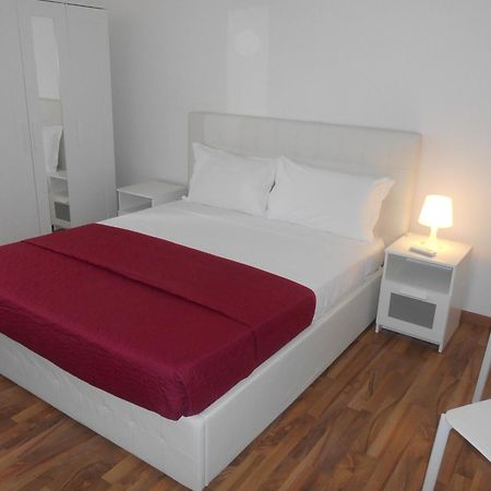 Colosseo Guest House Gil Rome Exterior photo